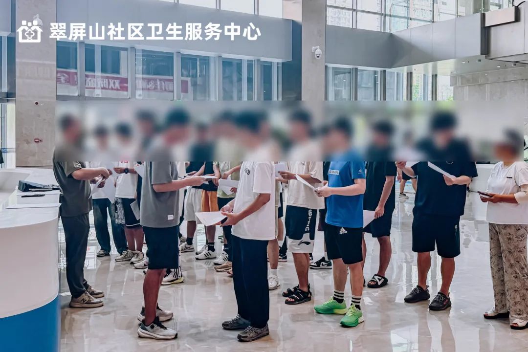 翠屏山社区卫生服务中心：把好征兵“体检关”，助力青春军营梦